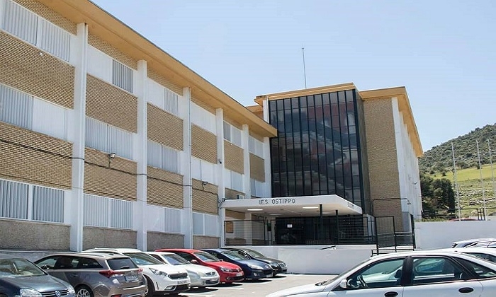 El IES Ostippo de Estepa inicia en junio una formación gratuita para el Certificado de Profesionalidad de atención a la dependencia